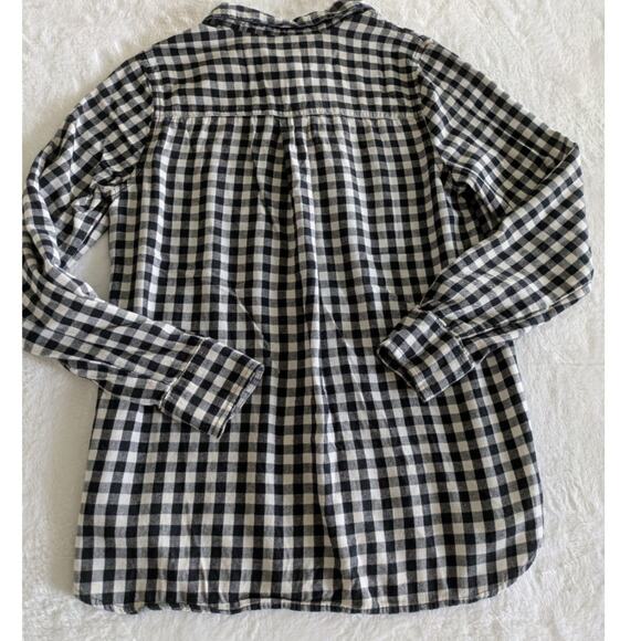 Old Navy Shirt Womens Small Gigham Plaid Button Down 'The Classic Shirt' Flannel - Picture 9 of 9